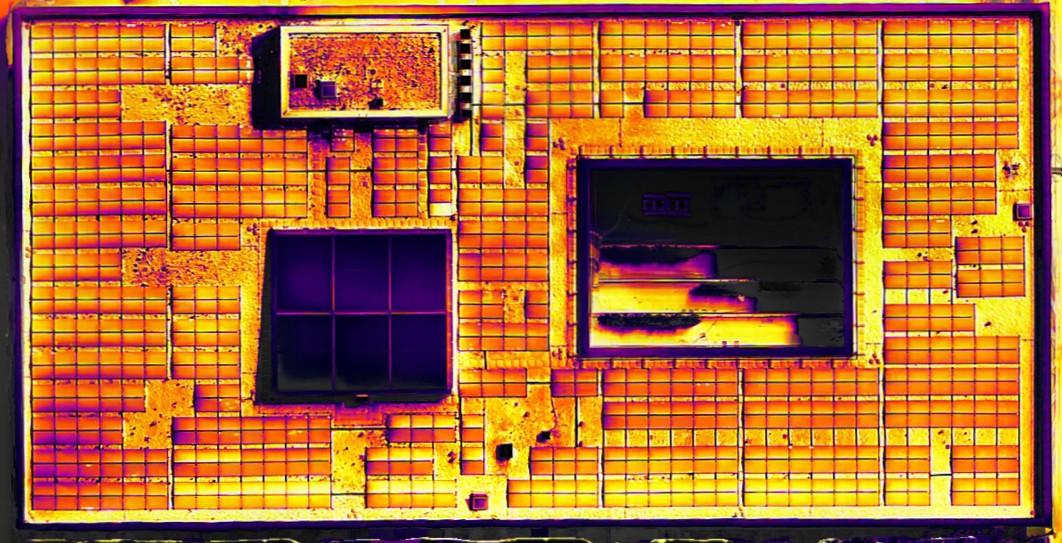 Georeferenziertes Orthobild einer PV-Dachanlage